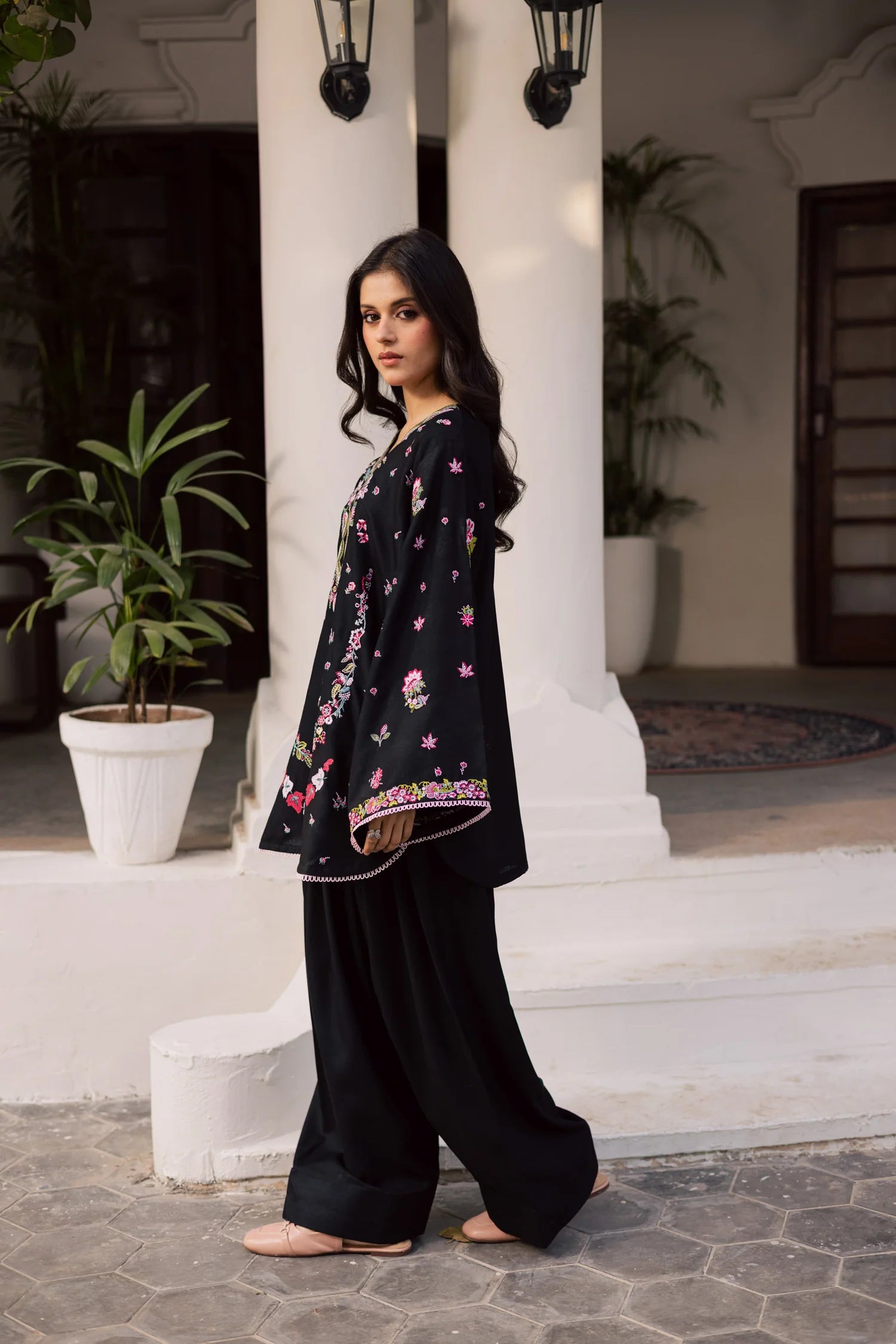 Gulzar Noir🖤